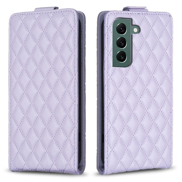 For Samsung Galaxy S22 5G Diamond Lattice Vertical Flip Leatherette Phone Case(Purple)