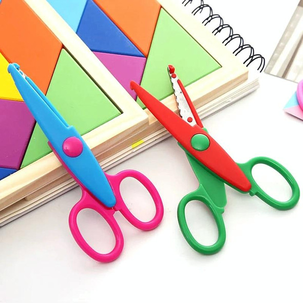 5 inch Children Safety Lace Scissors Kindergarten Fun Scissors DIY Photo Album Cutter, Model: Small Wave