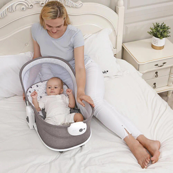 Mastela 6-in-1 Multi-Function Baby Bassinet with Music & Vibration