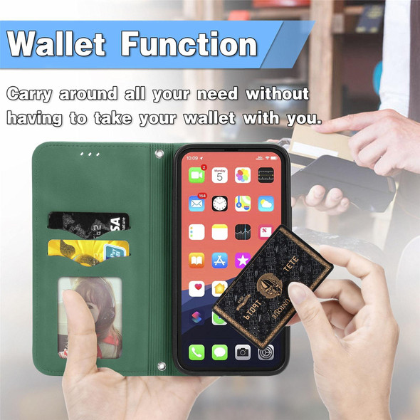 iPhone 13 Pro Retro Skin Feel Business Magnetic Horizontal Flip Leather Case With Holder & Card Slots & Wallet & Photo Frame(Green)