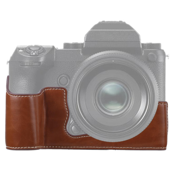 1/4 inch Thread PU Leatherette Camera Half Case Base for FUJIFILM GFX 50S (Brown)