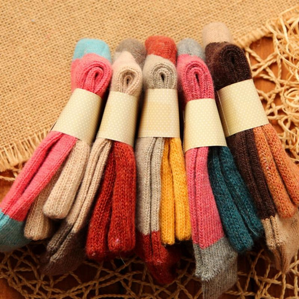 5 Pairs Women Winter Vintage Rabbit Wool Socks Thicken Warm Female Fashion Patchwork Retro thermal Cotton Socks, Size:Free Size(blue socks)