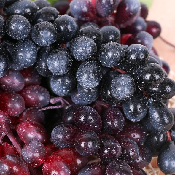 2 Bunches 110 Black Grapes Simulation Fruit Simulation Grapes PVC with Cream Grape Shoot Props