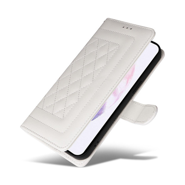 For Samsung Galaxy S21+ 5G Diamond Lattice Leather Flip Phone Case(White)