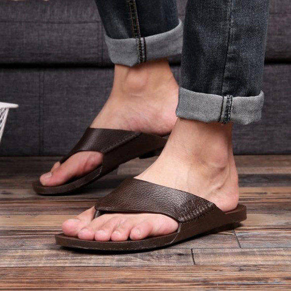 2 PCS Summer Outdoor Beach Sandals Men Wear-Resistant PVC Slippers, Size: 40(Flip Flops Brown)