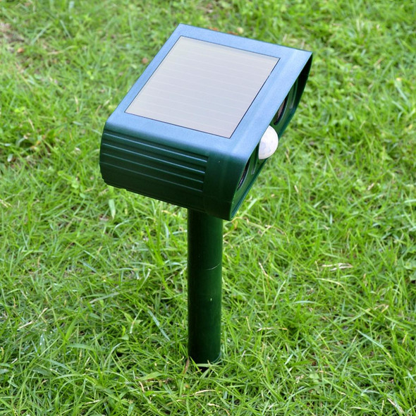 2 PCS Powerful Ultrasonic Solar-powered Animal Repeller With PIR Sensor & Light Sensor, Got the CE / ROHS Certification