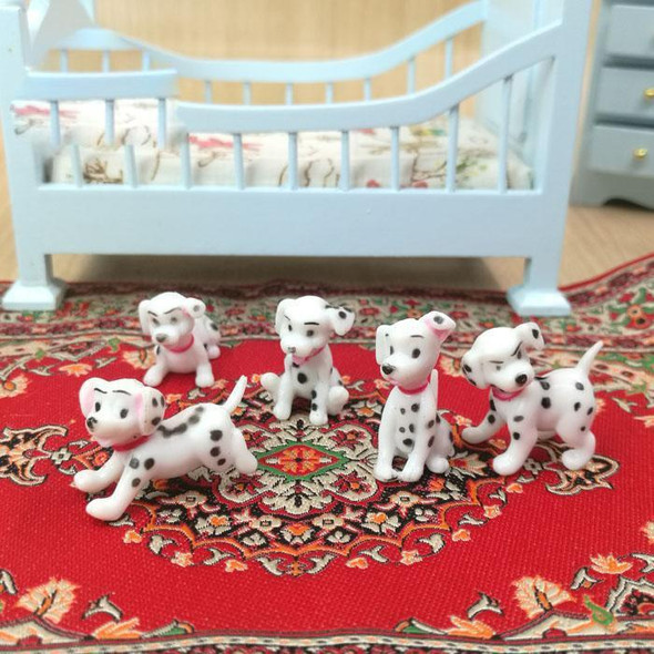 6 PCS / Set Doll House Miniature Toy Dalmatian Kitchen Living Room Micro Landscape Decoration