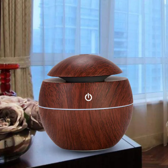 Wooden Ultrasonic Aroma Humidifier with LED Light - 130ml Capacity