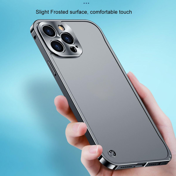 Metal Frame Frosted PC Shockproof Phone Case - iPhone 13(Silver)