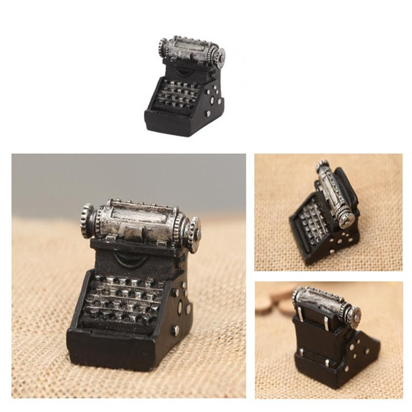 Retro Old Creative Resin Mini Ornaments Home Decorations Shop Shooting Props( Typewriter)