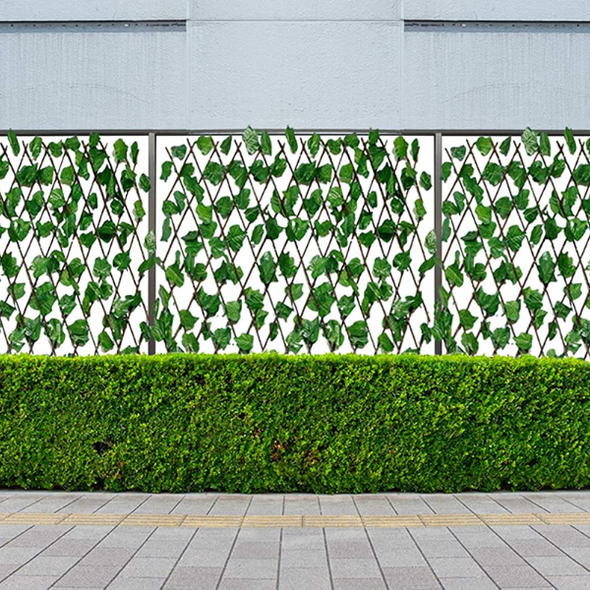 Expandable Trellis With Artificial Leaves