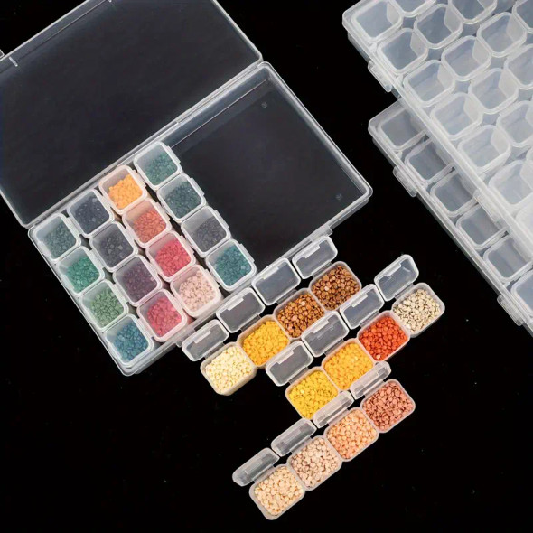 28-Slot Diamond Painting Bead Organiser with Snap-On Lids