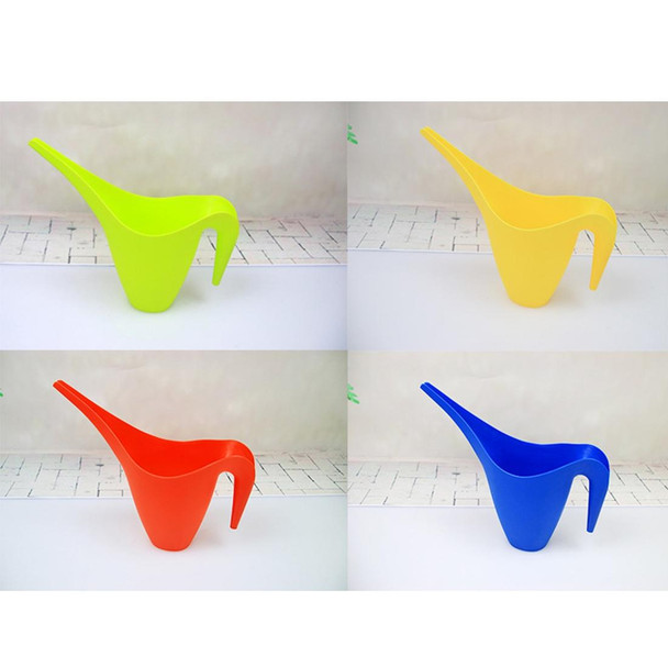 Long Mouth Watering Pot Plastic Sprinkler Pouring Pots,Capacity: 1.0L,Random Color Delivery