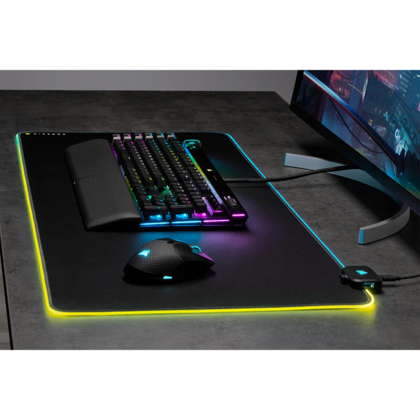 Corsair MM700 RGB Extended gaming mousepad (930 x 400 x 4mm) - RGB