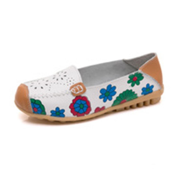 Flower Hollow Casual Peas Shoes for Women (Color:White Size:35)