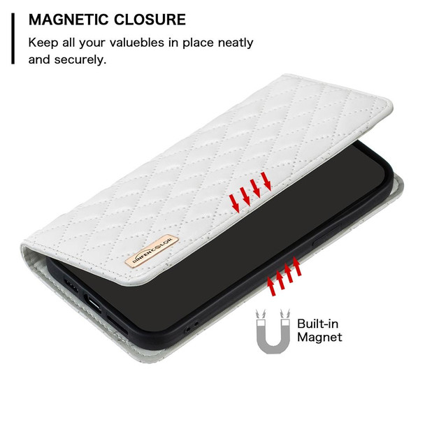 For Samsung Galaxy A52 / A52s 5G Diamond Lattice Magnetic Leatherette Flip Phone Case(White)