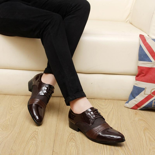 Flat Shoes Breathable Men Business Dress Shoes, Size:48(Brown)