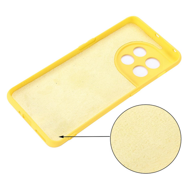 For OnePlus Ace 2 / 11R Pure Color Liquid Silicone Shockproof Full Coverage Phone Case(Yellow)