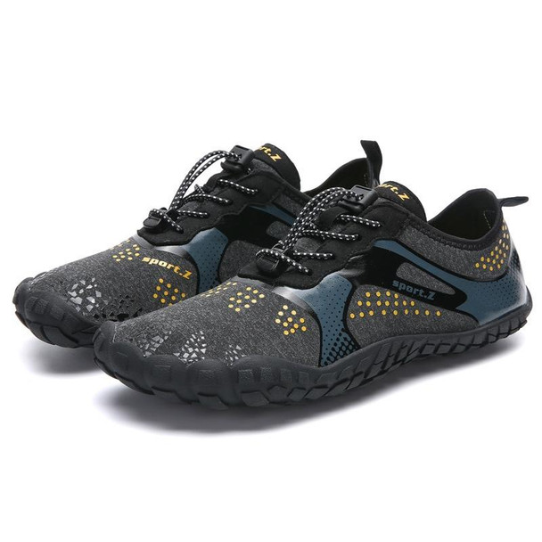 1901 Outdoor Couple Sports Shoes Five-finger Hiking Anti-skid Wading Shoes Diving Beach Shoes, Size: 43(Black Gray)