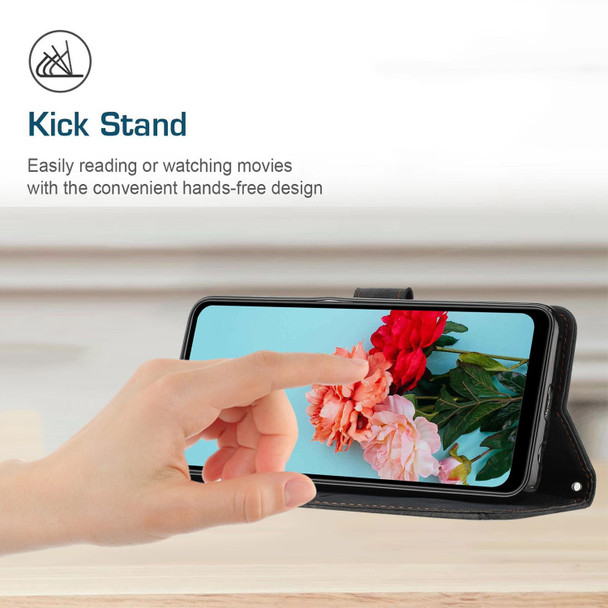For Motorola Edge 30 Ultra / X30 Pro Skin Feel Stripe Pattern Leatherette Phone Case with Lanyard(Black)