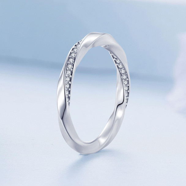 BSR457-8 S925 Sterling Silver White Gold Plated Zircon Mobius Ring Hand Decoration