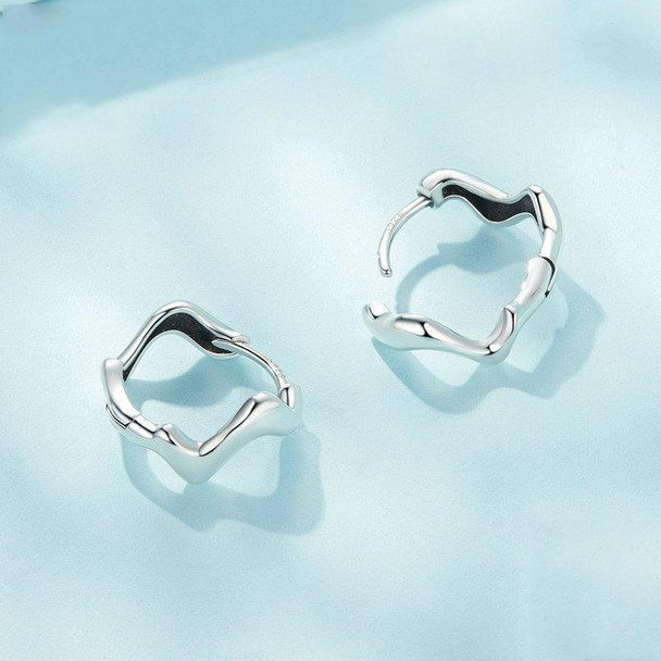 Sterling Silver S925 Simple Wave Ladies Earrings