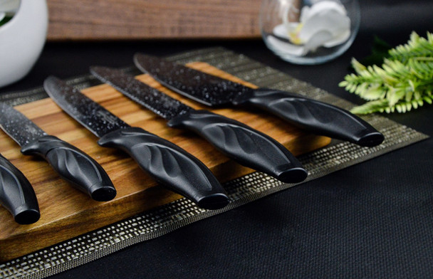 5 Piece Knife Set with Peeler