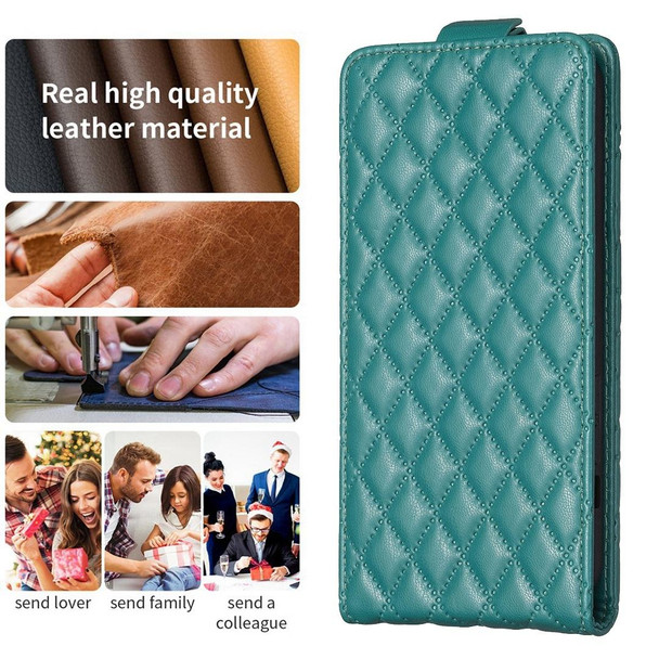 For Samsung Galaxy S21 FE 5G Diamond Lattice Vertical Flip Leatherette Phone Case(Green)