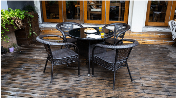 Home Vive - Outdoor Chair Table Set