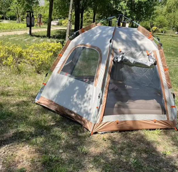 Camping Tent With Adjustable Poles