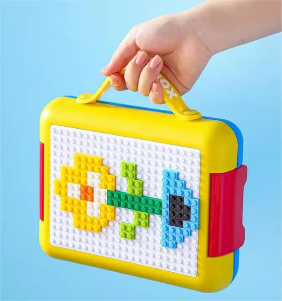 Creative LEGO Lunchbox