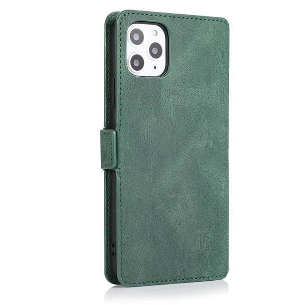 iPhone 11 Pro Max Retro Magnetic Closing Clasp Horizontal Flip Leather Case with Holder & Card Slots & Photo Frame & Wallet(Green)