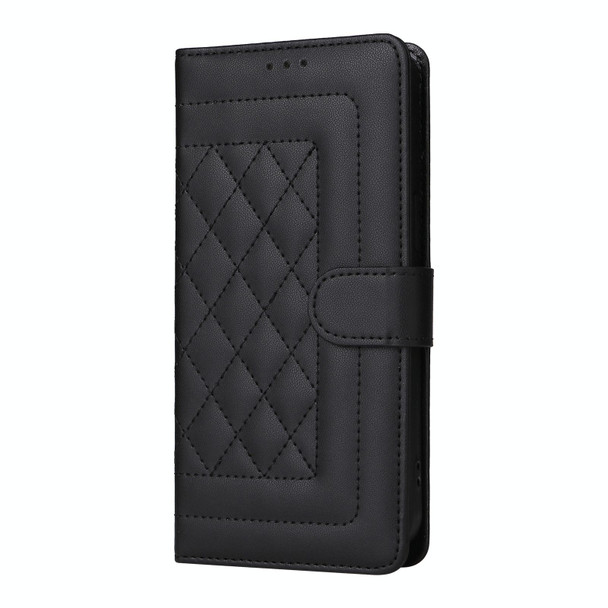 For Google Pixel 8 Diamond Lattice Leather Flip Phone Case(Black)