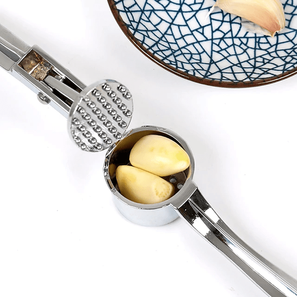 manual-stainless-steel-garlic-press-snatcher-online-shopping-south-africa-21151081758879.png