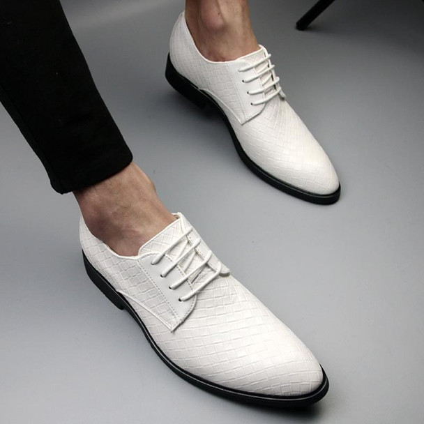 Men Business Dress Shoes Crocodile Leather Shoes Pointed Strips Brock Casual Shoes, Size:44(White)