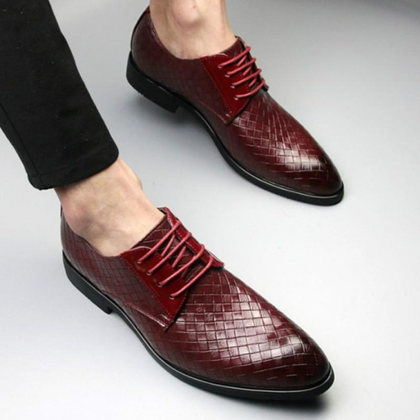 Men Business Dress Shoes Crocodile Leather Shoes Pointed Strips Brock Casual Shoes, Size:43(Red)