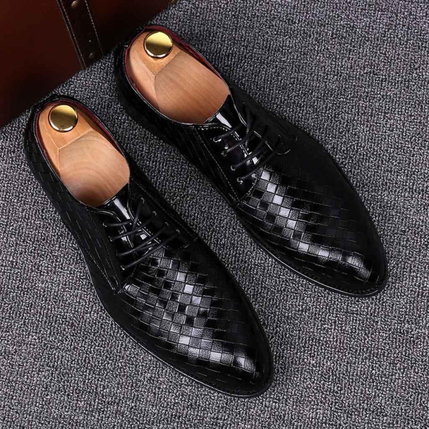 Men Business Dress Shoes Crocodile Leather Shoes Pointed Strips Brock Casual Shoes, Size:39(Black)