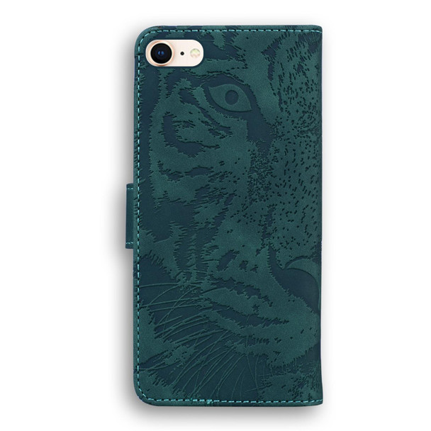 iPhone SE 2022 / SE 2020 / 8 / 7 Tiger Embossing Pattern Horizontal Flip Leather Case with Holder & Card Slots & Wallet(Green)