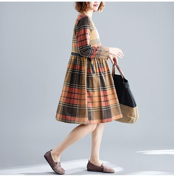 Large Size Loose Looking Thin Western Style Mid-length Plaid Dress (Color:Yellow Size:L)