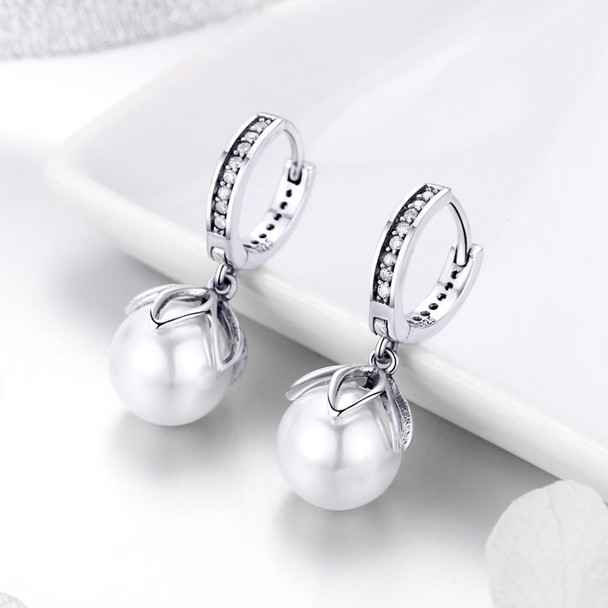 Round Shell Bead Earrings Simple Ladies Silver Earrings
