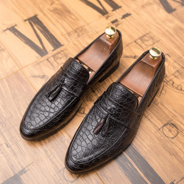 Men Comfortable Gentleman Business Fashion Pointed Dress Men Shoes, Size:46(Black)