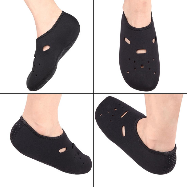 Comfortable and anti-slip 3MM swimming diving socks breathable water to swim the beach socks Size:L (38-39)(Black)