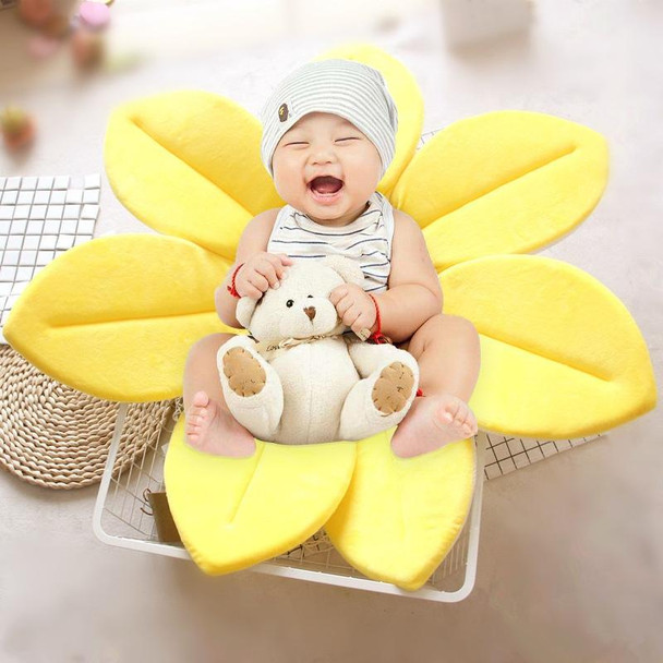 Foldable Bathtub Blooming Sink Lotus Flower Bath Mat Pad for Newborn Baby, Size: 80cm x 80cm x 5cm(Yellow)