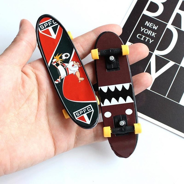 10 PCS Mini Finger Skateboard Creative Fingertip Sports Toys, Random Style Delivery
