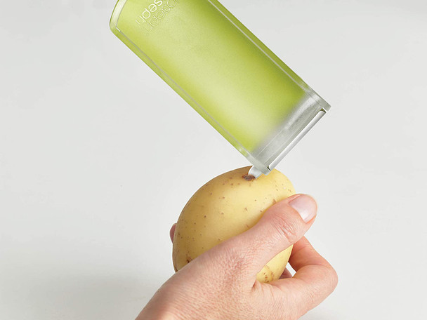 Waste Collecting Peeler