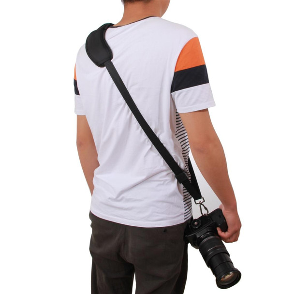 PULUZ Quick Release Anti-Slip Soft Pad Nylon Single Shoulder Camera Strap with Metal Hook for SLR / DSLR Cameras