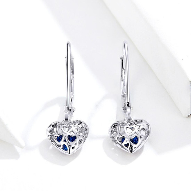 S925 Sterling Silver Stud Earrings Hollow Heart Shaped Earrings Simple Platinum Plated Earrings