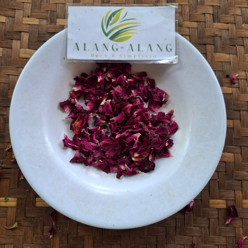 Dried Red Rose Petals, 450 Grams