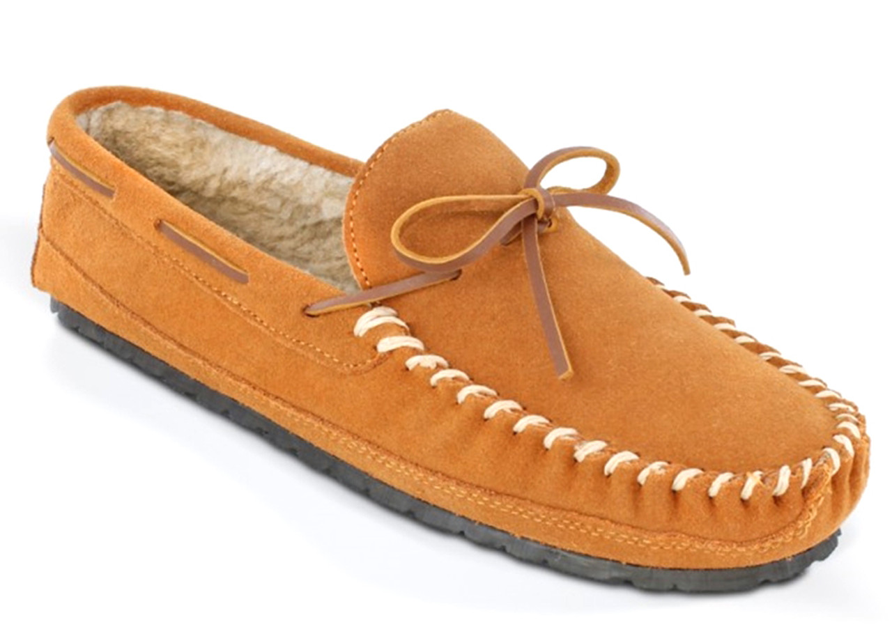 Minnetonka Casey Slipper (Cinnamon Suede) Men's Moccasin Shoes