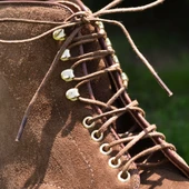 Alden Round Waxed Boot Laces - 54" Tobacco - Image 5